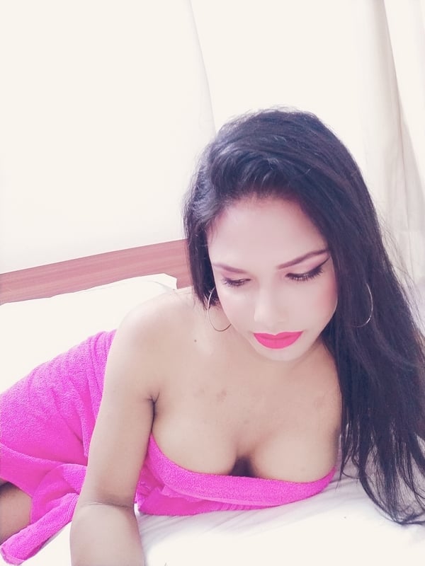 shemale model avantika in Bangalore
