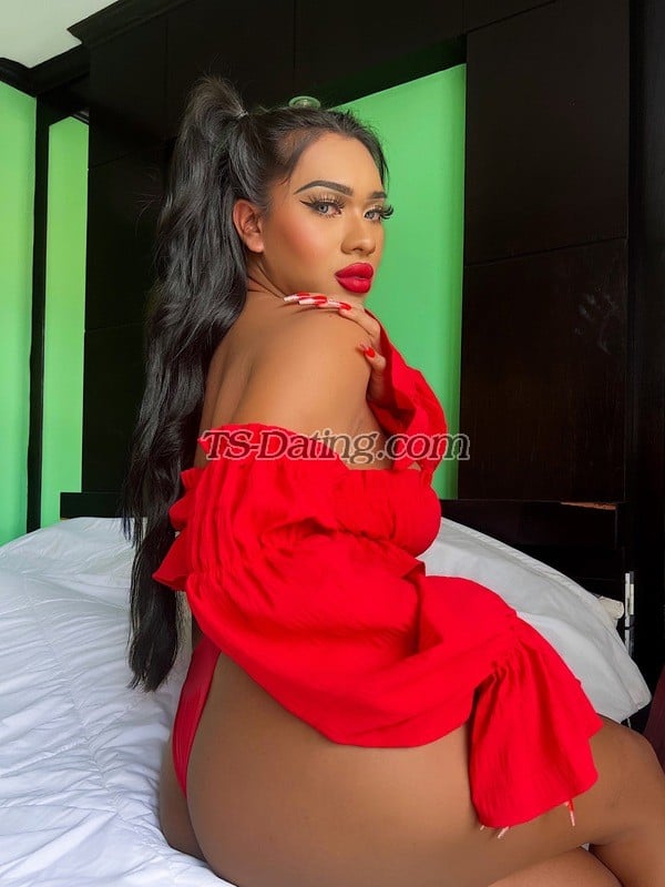 shemale model Brella Belle in Phuket