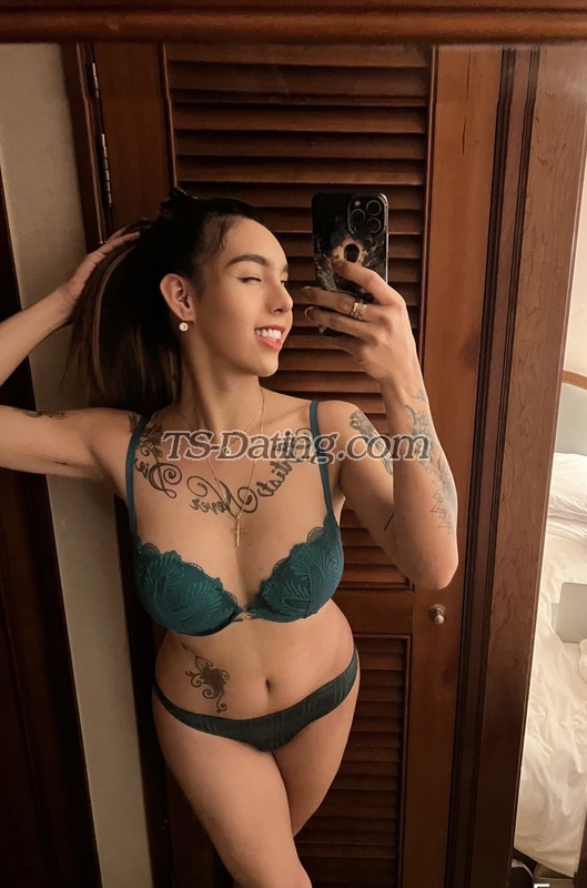 shemale model Ts ishna in Okinawa