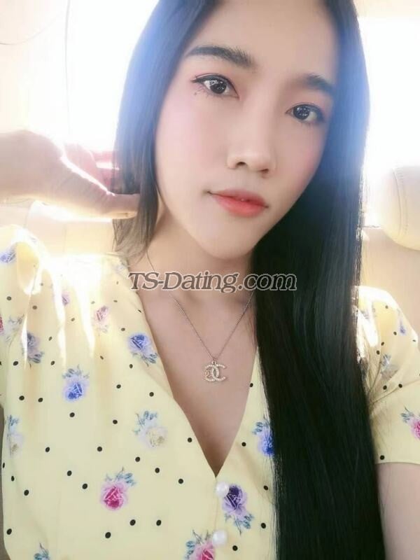 shemale model Jenny in Beijing
