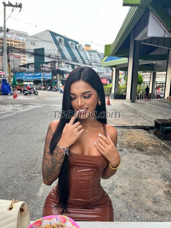 shemale model Peerawat ice in Pattaya