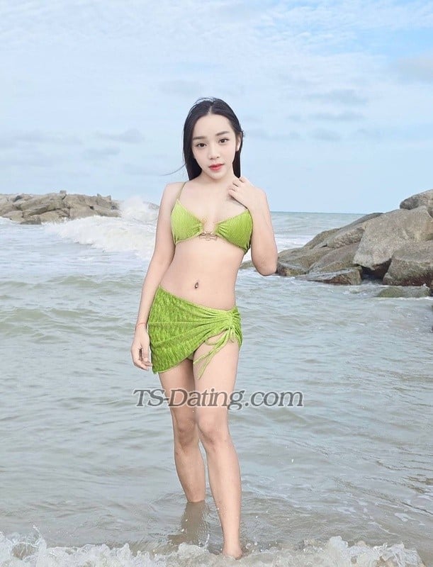 shemale model Yammy in Johor Bahru
