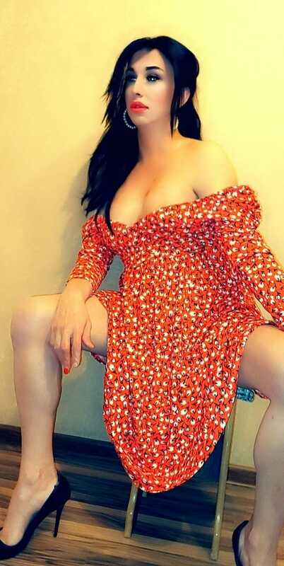shemale model Ebru in Istanbul