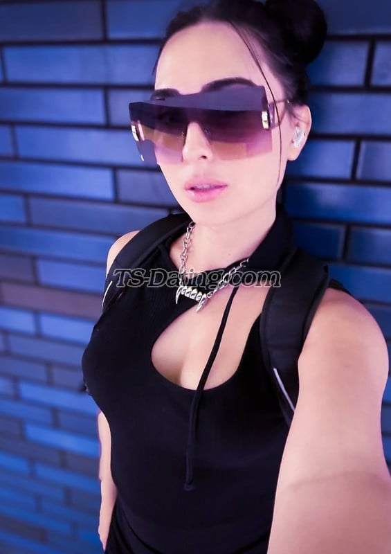 shemale model Emilia Charly in Munich