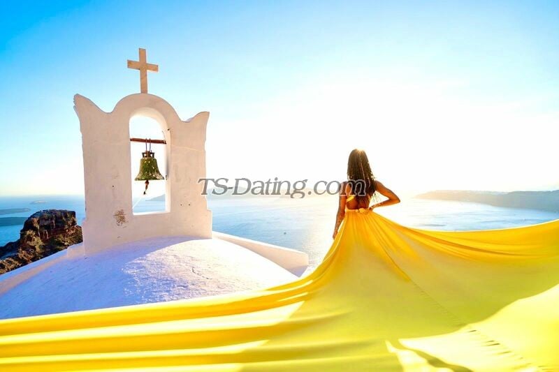 shemale model Isis Bittencourt in Athens