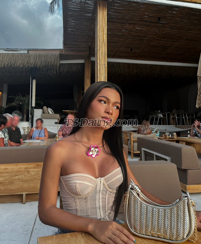 shemale model Itim in Phuket