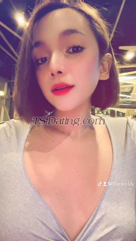 shemale model Ivy Cruz in Angeles City
