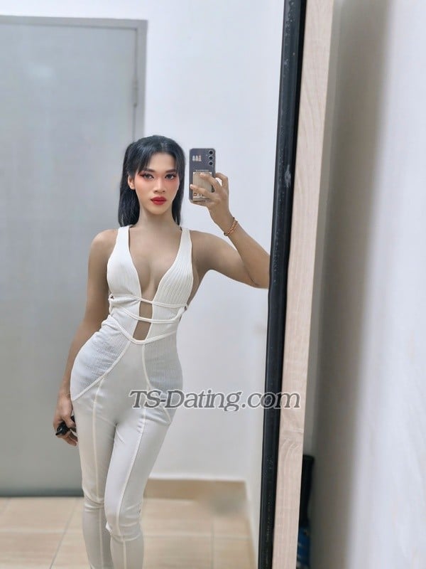 shemale model Jeda in Johor Bahru