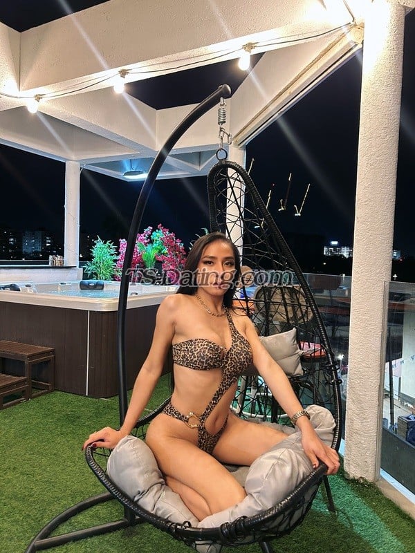 shemale model Kathrina in Tel Aviv