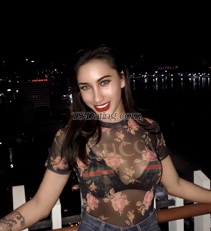 shemale model Monica in Pattaya