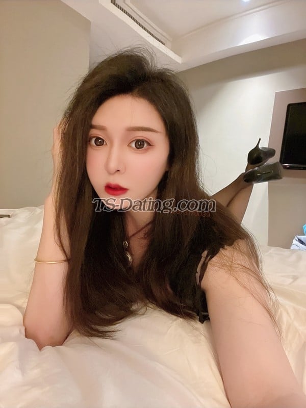 shemale model Lisa in Beijing