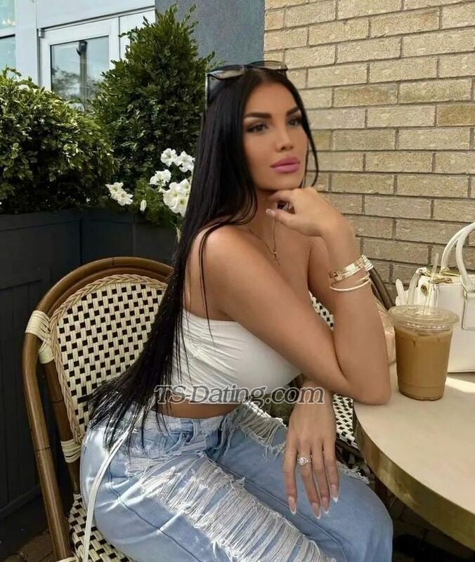 shemale model Luxury Doll in Marbella
