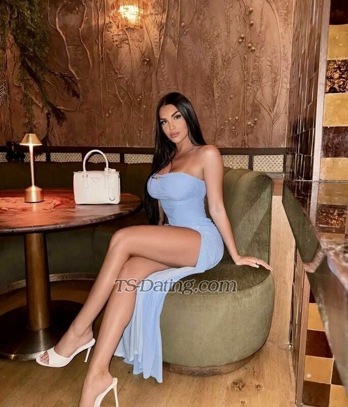 shemale model Luxury Doll in Marbella
