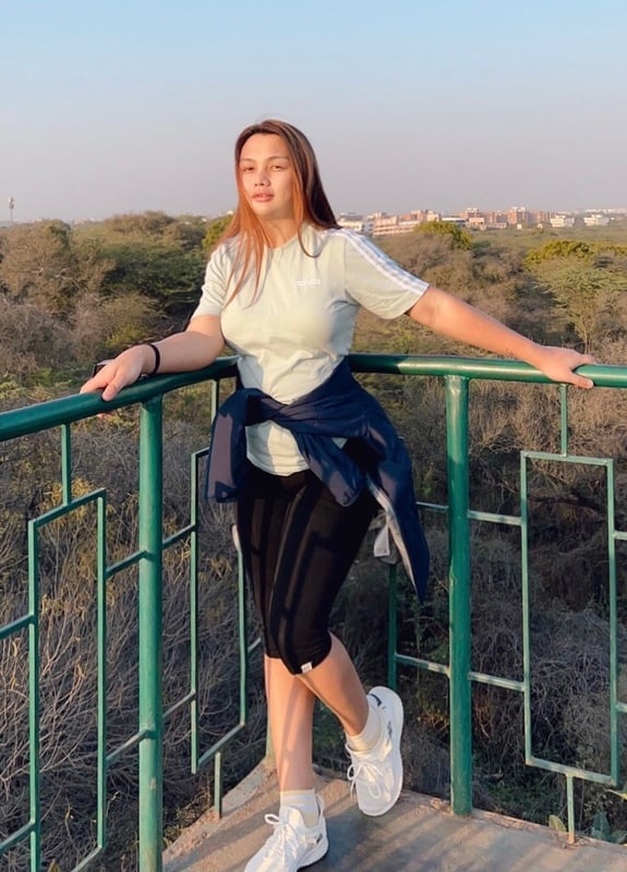 shemale model Mixylee in Delhi