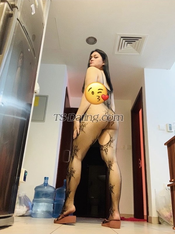 shemale model NURSE RUFINA in Dubai