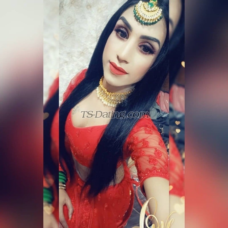 shemale model Radhika in Kolkata