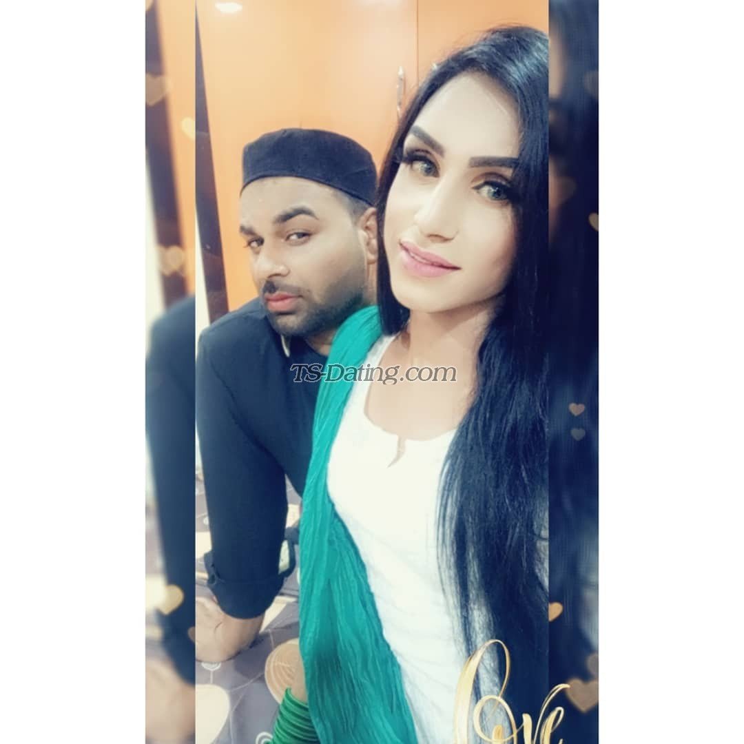 shemale model Radhika in Kolkata