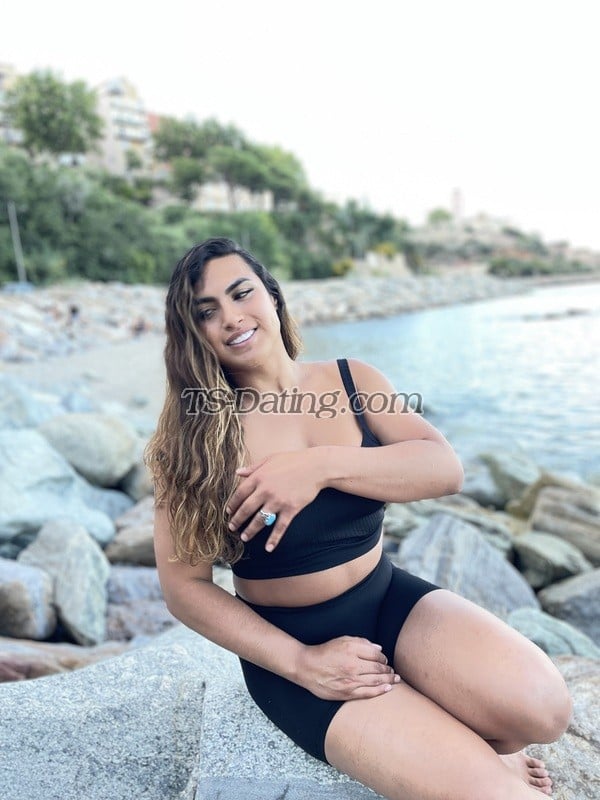 shemale model Nathany in Nice