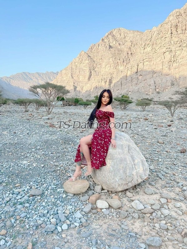 shemale model Mistress Monica in Dubai