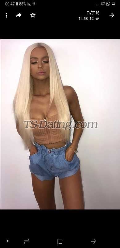 shemale model ROMI in Tel Aviv