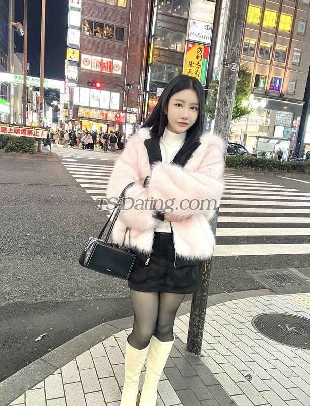 shemale model Bell in Taipei