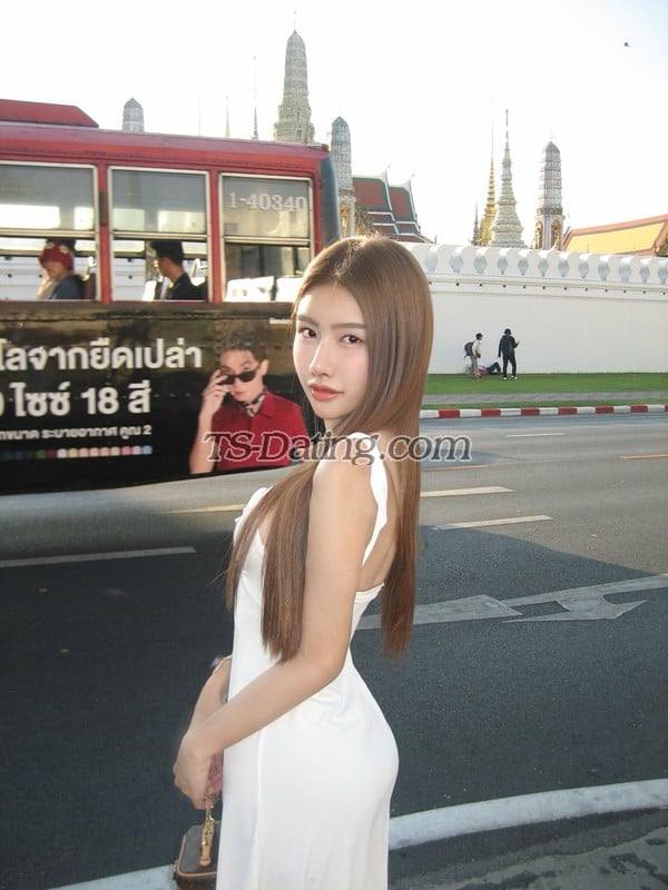 shemale model Bell in Taipei