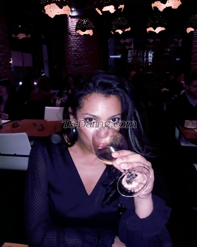 shemale model MAYA EWA in Milan