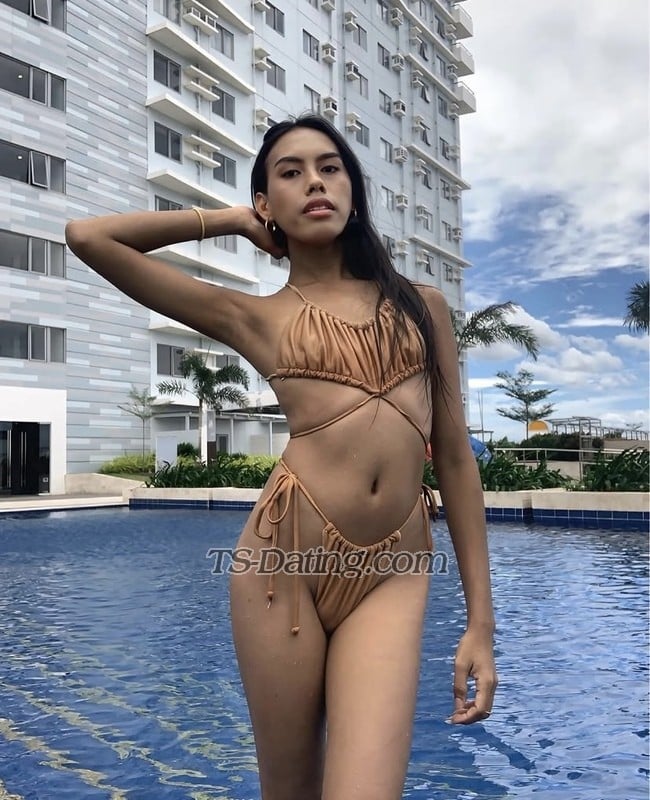 shemale model  in Cebu