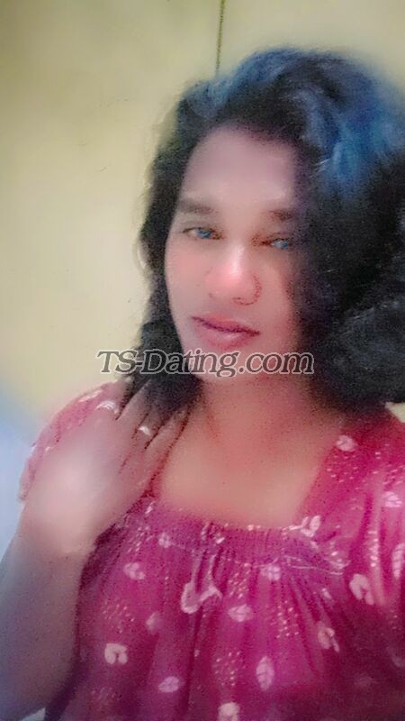 shemale model Susi in Chennai