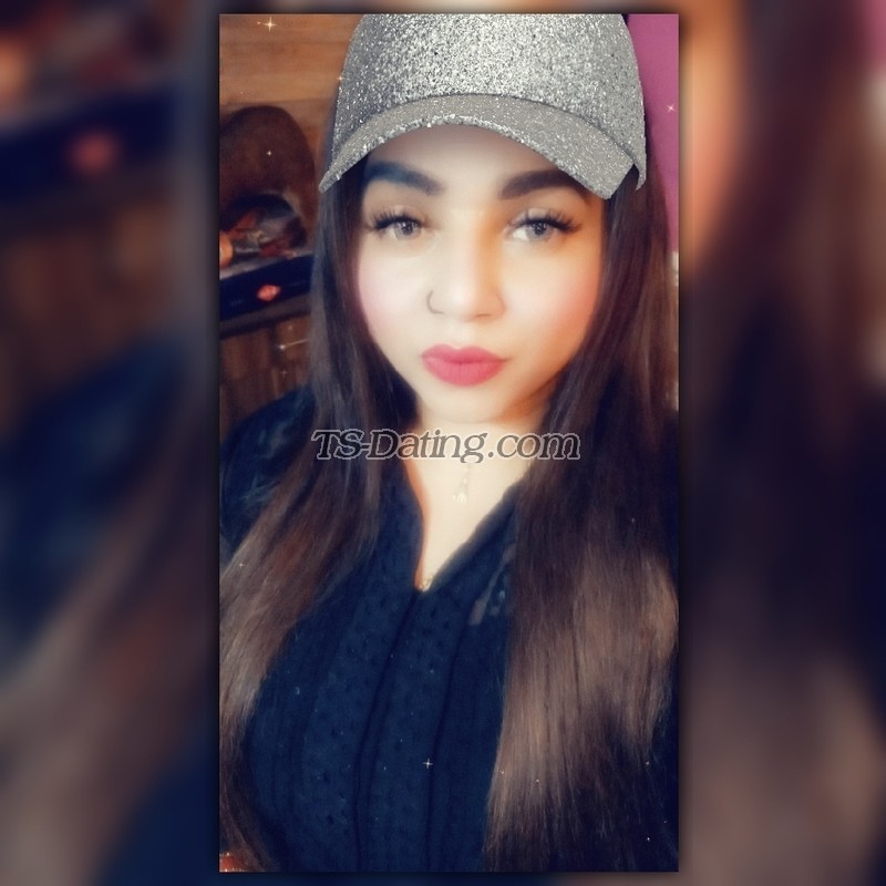 shemale model TS soniya in Mumbai