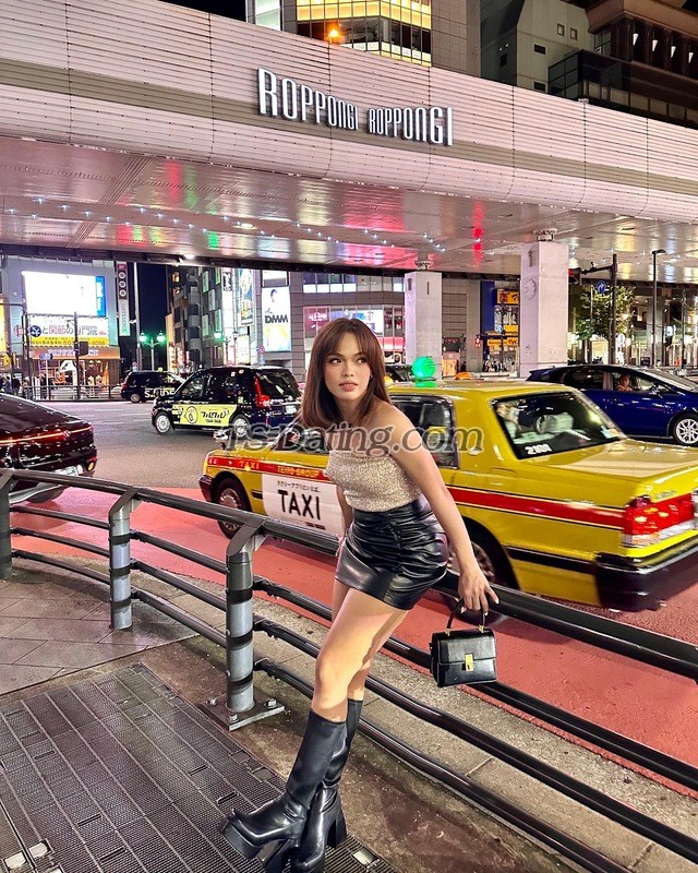 shemale model Adison in Manila