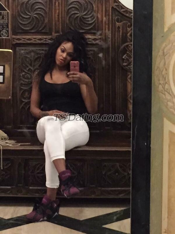 shemale model  in Rome