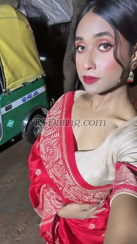 shemale model Rimi Gupta in Bangalore