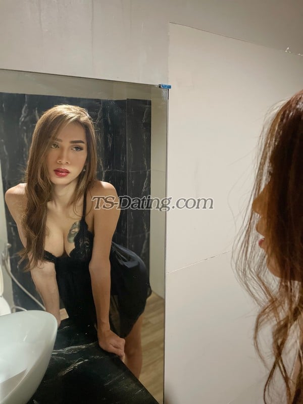 shemale model Valerie Ver in Manila