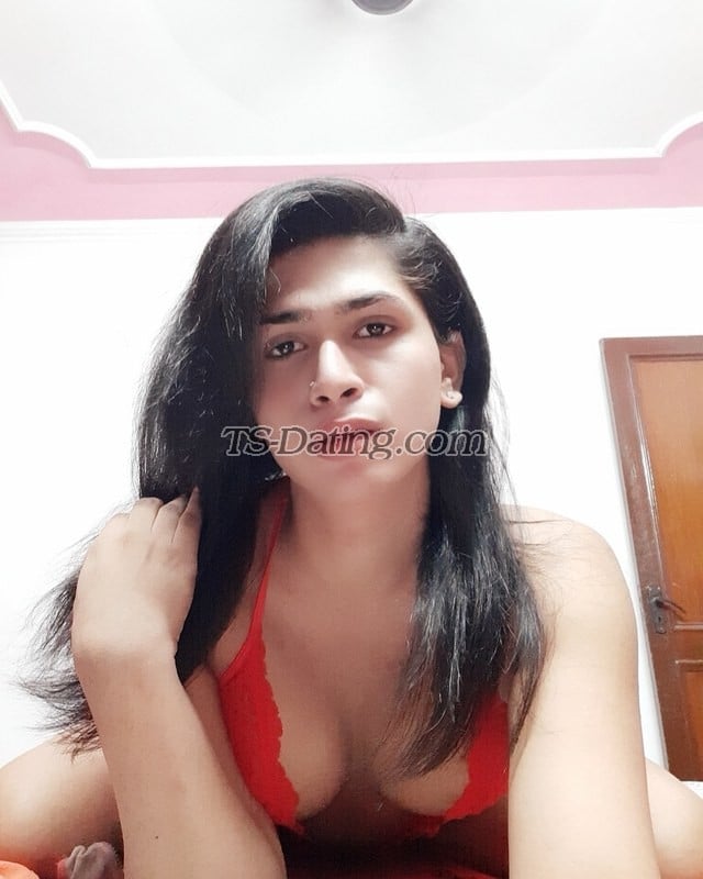 shemale model Ahana Roy in Bangalore