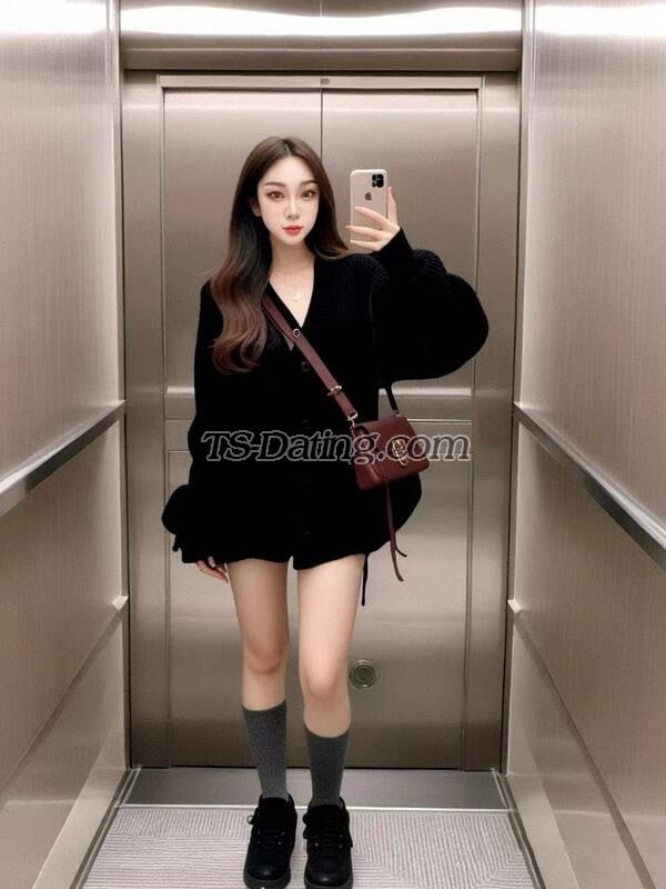 shemale model lifei in Hong Kong
