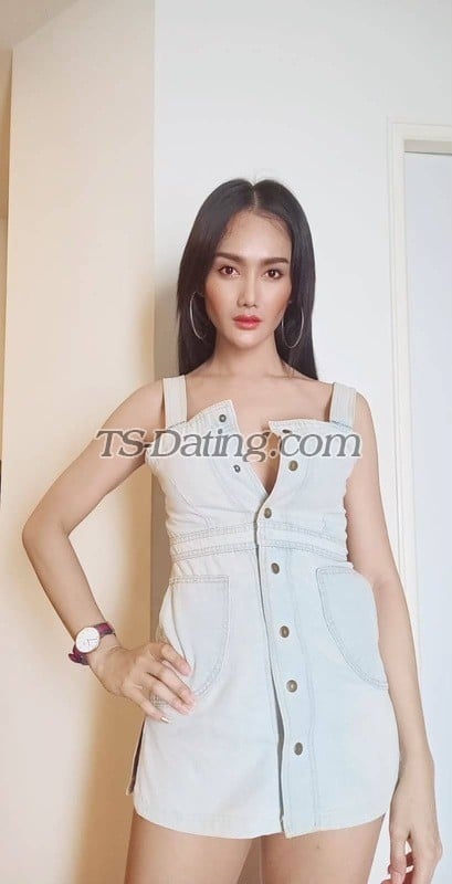 shemale model Lilly in Beijing