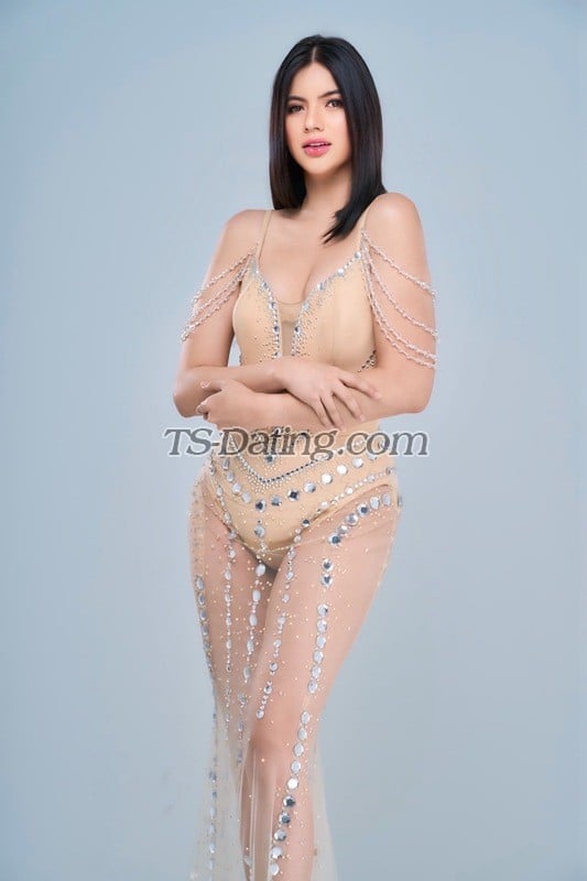 shemale model Cassey Love in Taipei