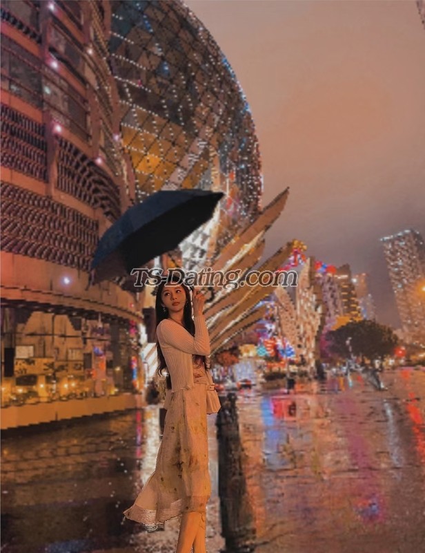 shemale model China ZhenKeKe in Shenzhen