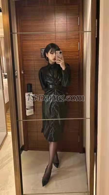 shemale model Edie in Shenzhen