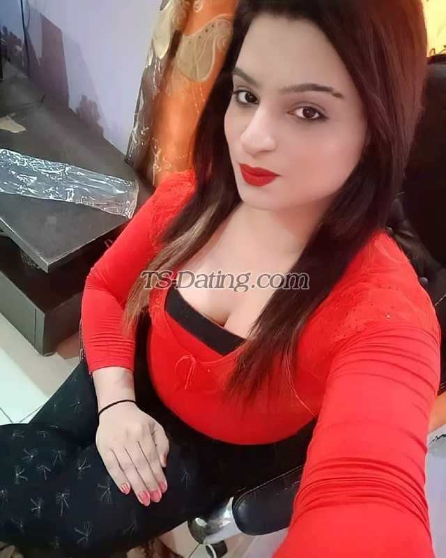 shemale model Parinita in Bangalore
