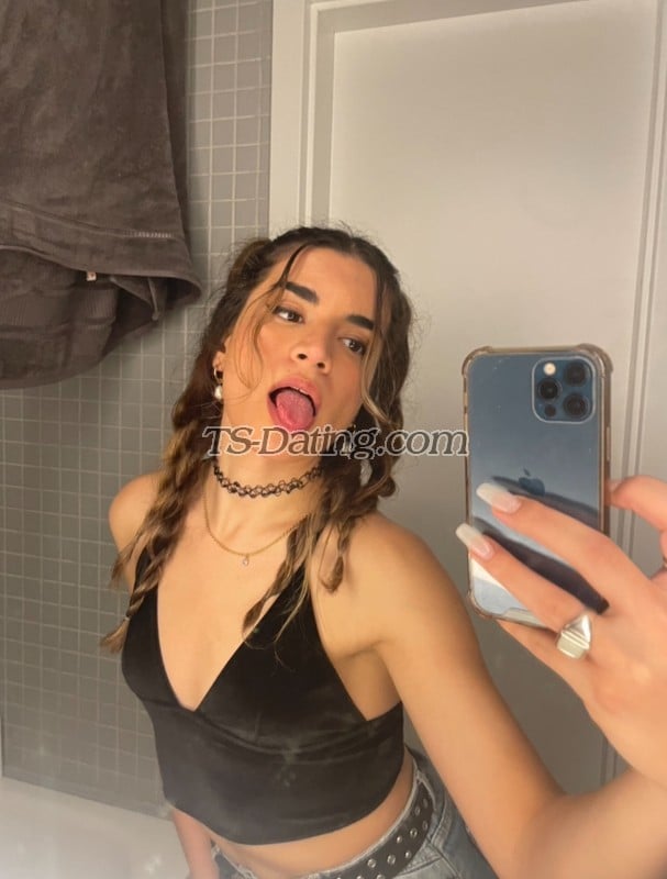 shemale model Barbara in Amsterdam