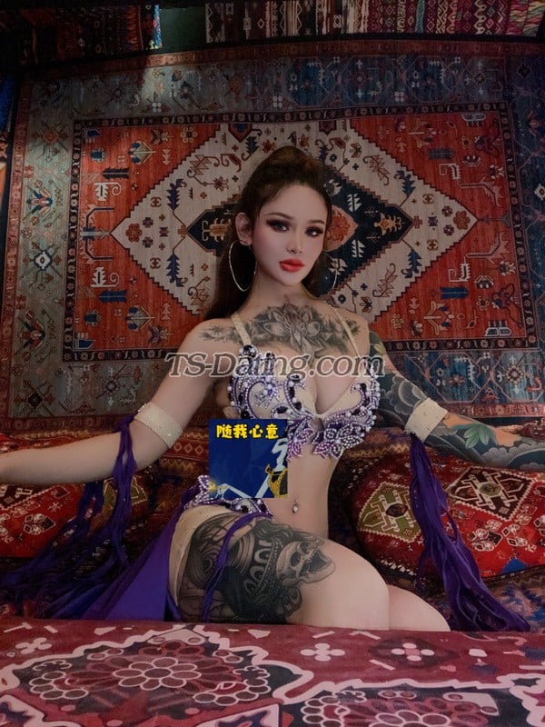 shemale model Xiya in Hong Kong
