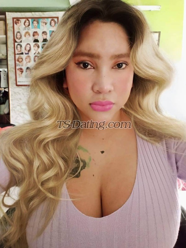 shemale model TS Kendall in Petaling Jaya