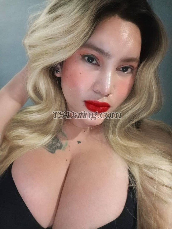 shemale model TS Kendall in Petaling Jaya