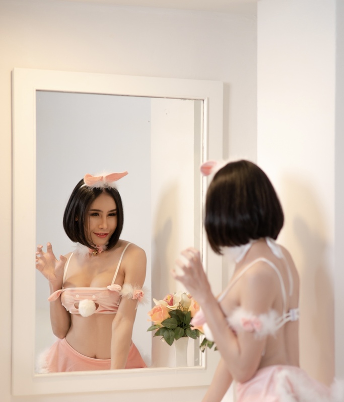 shemale model Minny in Riyadh