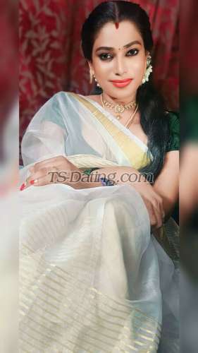 Transgender model Madhavi in Chennai