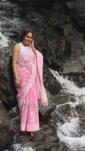 Transgender model BONG in Mumbai