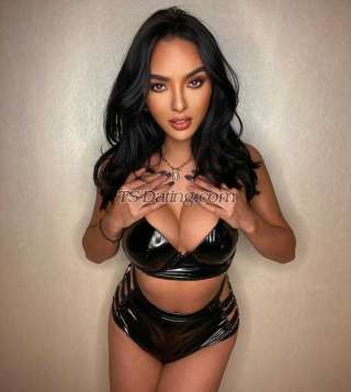 Transgender model Ashley in Brisbane