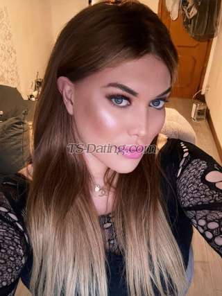 Transgender model Lola in Lisbon